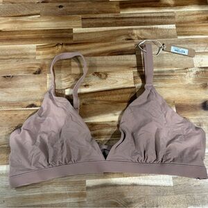 Skims Kim Kardashian Women’s Bra XL New - worn less than 1 day